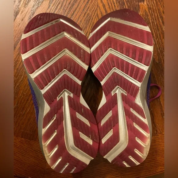 Brooks Levitate 2 DNA AMP Violet Blue Pink & Silver Sharp Running Shoes! - Picture 6 of 16